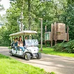 Waterside Elegance Retreat *