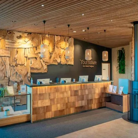 Holiday home Waterside Elegance Retreat *