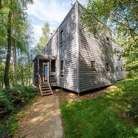 Waterside Elegance Retreat Holiday home *