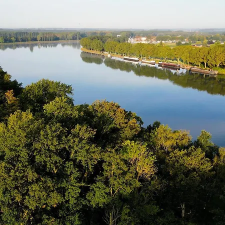 Waterside Elegance Retreat * Antoing