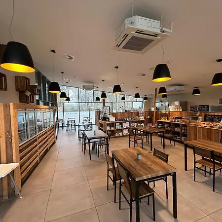 Waterside Elegance Retreat * Antoing