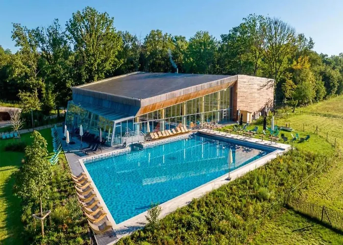 Nyaraló Waterside Elegance Retreat *