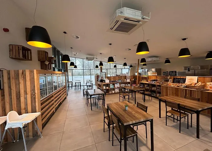 Waterside Elegance Retreat * Antoing